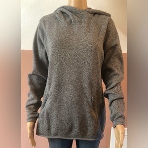 Sweatshirt with Hood